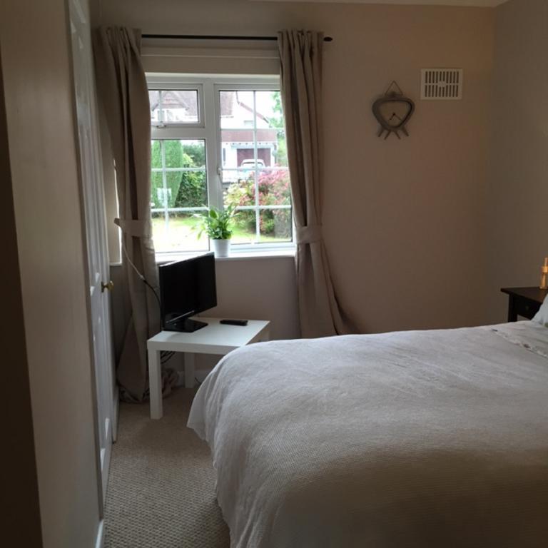 Illshaw Heath Farm Guest Lodge Hockley Heath Szoba fotó